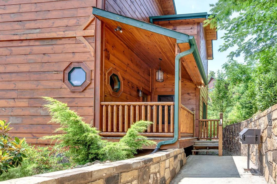 Gatlinburg Cabin With Private Hot Tub By Staycating 外观 照片