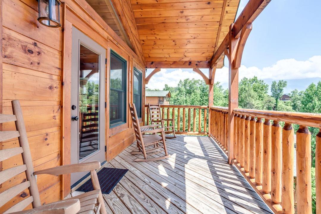 Gatlinburg Cabin With Private Hot Tub By Staycating 外观 照片