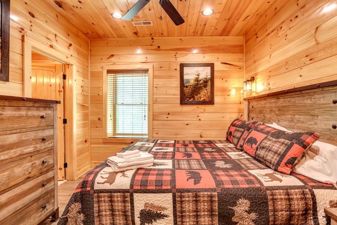 Gatlinburg Cabin With Private Hot Tub By Staycating 外观 照片