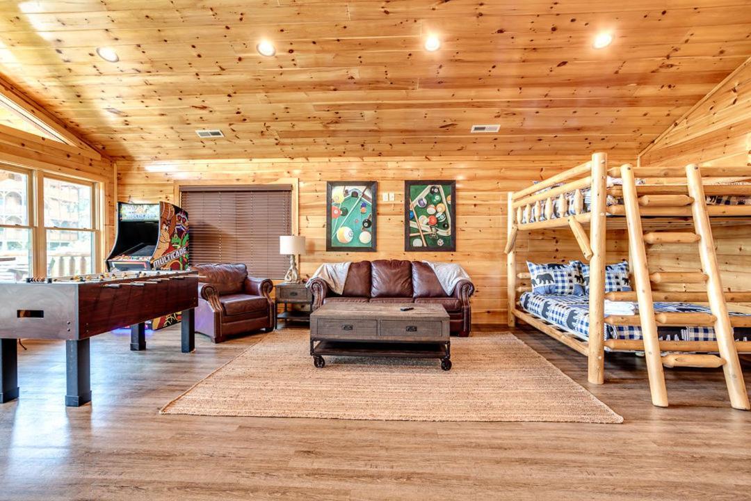 Gatlinburg Cabin With Private Hot Tub By Staycating 外观 照片